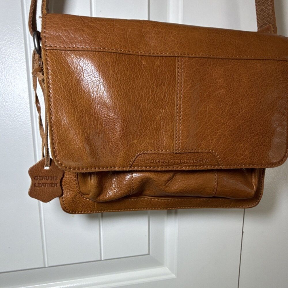 Spikes & Sparrow Brown Crossbody Bag Magnetic Flap Zip Closure Pockets Lined